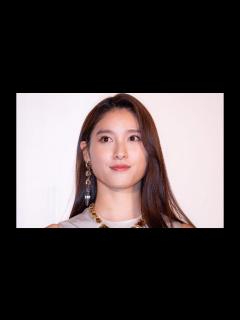 [x]土屋太鳳、撮影中の負傷を告白 “パートナー”が「ボロボロ泣きながら…」【セレブニュース】 - YouTube
