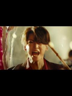[x]『亀梨和也』CM ヤクルト タフマンシリーズ「手筒花火」 - YouTube