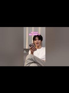 [x]急にSEVENTEENのVERY NICEを歌ってみたらしっかり反応してくれた娘www #shorts - YouTube