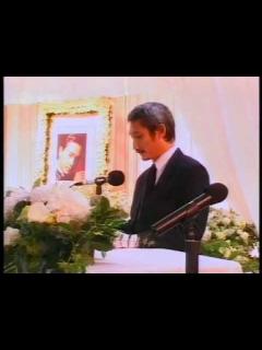 [x]In Memory of Leslie Cheung 1956-2003 Part-2 - YouTube