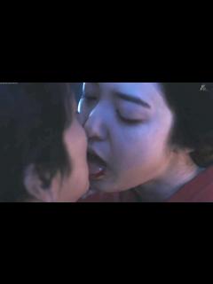 [x]上白石萌音 濃厚キスシーン - YouTube