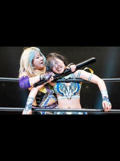 [x]【スターダム】朱里が天咲光由を蹴りでボコボコに！再始動のNEW BLOOD 超新星5番勝負の前哨戦！-3.15高松大会-【STARDOM ...