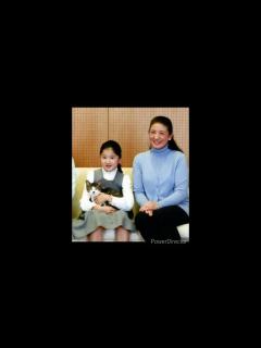 [x]国民から最も敬愛されている皇族 今上天皇徳仁陛下 皇后雅子妃 敬宮愛子内親王 - YouTube