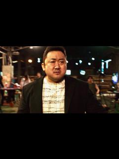 [x]マ・ドンソク最新作！怪物刑事、狙ったホシは半殺し／映画『犯罪都市 THE ROUNDUP』超特報 - YouTube
