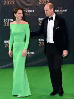 [x]キャサリン皇太子妃、ダイアナ元妃のチョーカーで亡き義母への敬意を表す｜ハーパーズ バザー（Harper's BAZAAR）公式